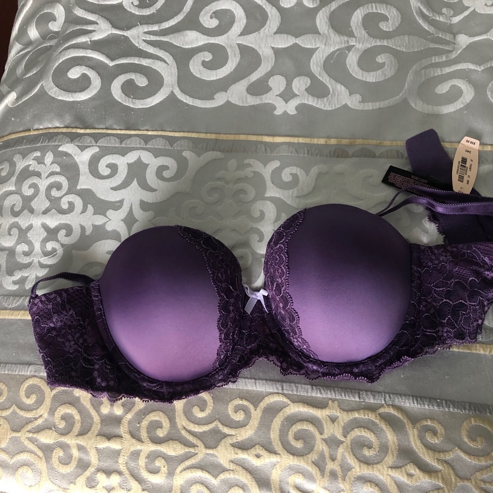 Victoria’s Secret purple bra new with tags
